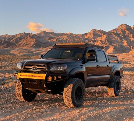 2.5-5 Inch Adjustable Coilovers 3 Inch Rear Blocks w/U Bolts and Shocks 05-23 Tacoma Freedom Off-Road