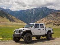 Jeep Gladiator 2.5 Inch Premium Lift Kit 2020+ JT Clayton Off Road