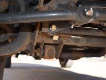 Jeep OE Track Bar Bolt Kit 1984-2006 TJ/LJ/XJ/ZJ Clayton Off Road